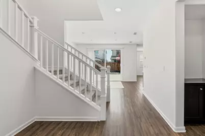 2432 Middlebury Dr, Lathrop, CA 95330 - Photo 11