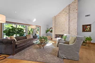 9125 Shady Hollow Way, Fair Oaks, CA 95628 - Photo 7