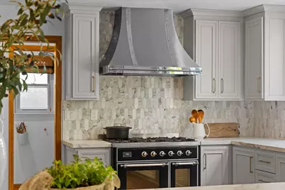 9125 Shady Hollow Way, Fair Oaks, CA 95628 - Photo 13