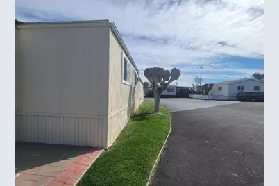 E Pacheco Boulevard #20, Los Banos, CA 93635 - Photo 7