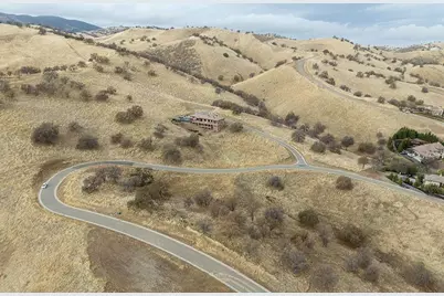 20600 Morton Davis Circle, Patterson, CA 95363 - Photo 17