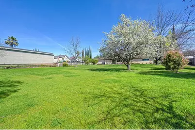 8209 Olivine Avenue, Citrus Heights, CA 95610 - Photo 41