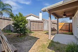 1916 Central Park Way, Modesto, CA 95351 - Photo 29