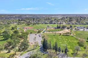 4816 Runway Dr, Fair Oaks, CA 95628 - Photo 45