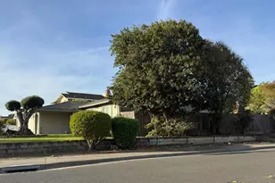 4409 Darwin Dr, Fremont, CA 94555 - Photo 3