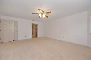 5408 E Brook Way, Elk Grove, CA 95758 - Photo 13