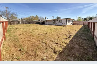 1633 Kazmir Court, Modesto, CA 95351 - Photo 17