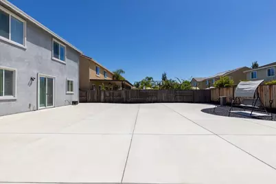 870 Storybook Street, Manteca, CA 95337 - Photo 47