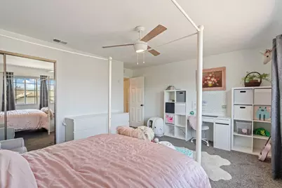 8866 Starfall Way, Elk Grove, CA 95624 - Photo 29