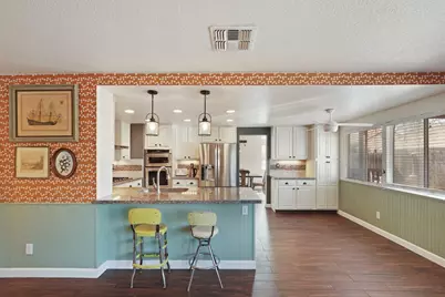 8866 Starfall Way, Elk Grove, CA 95624 - Photo 13