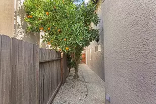 8866 Starfall Way, Elk Grove, CA 95624 - Photo 43