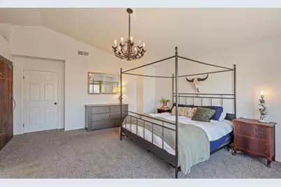 8866 Starfall Way, Elk Grove, CA 95624 - Photo 31