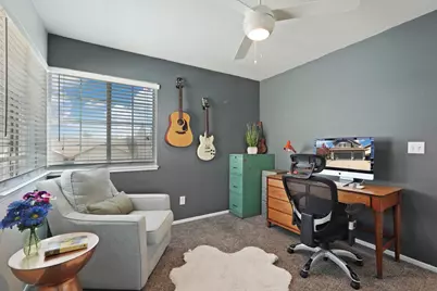 8866 Starfall Way, Elk Grove, CA 95624 - Photo 21