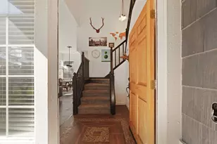 8866 Starfall Way, Elk Grove, CA 95624 - Photo 5