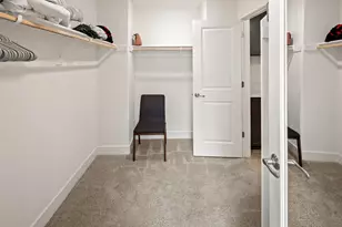 8056 Titan Ln, Roseville, CA 95747 - Photo 25