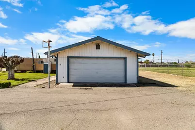 1703 Ralph Avenue, Stockton, CA 95206 - Photo 25