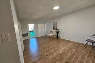 1060 Oak Grove Rd, Concord, CA 94518 - Photo 23