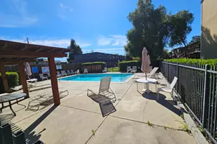 1060 Oak Grove Rd, Concord, CA 94518 - Photo 29