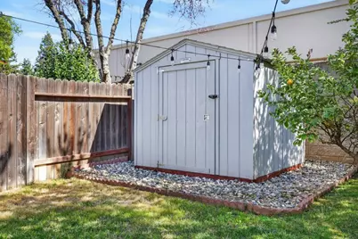 9268 Rose Parade Way, Sacramento, CA 95826 - Photo 35