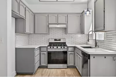 9268 Rose Parade Way, Sacramento, CA 95826 - Photo 7