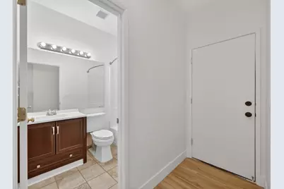 9268 Rose Parade Way, Sacramento, CA 95826 - Photo 29