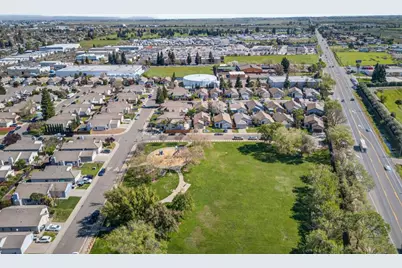 9268 Rose Parade Way, Sacramento, CA 95826 - Photo 43