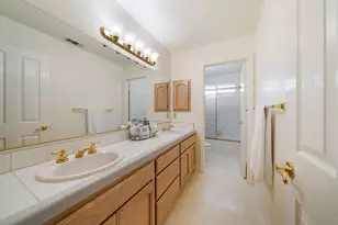 2104 Portsmouth, El Dorado Hills, CA 95762 - Photo 33