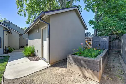 1865 44th Street, Sacramento, CA 95819 - Photo 75