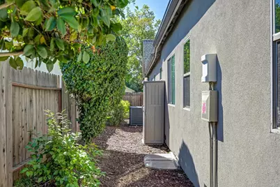 1865 44th Street, Sacramento, CA 95819 - Photo 77