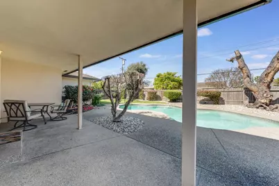 1339 Palomar Circle, Sacramento, CA 95831 - Photo 9