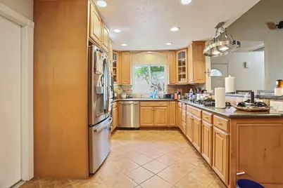 7157 Lighthouse Drive, Stockton, CA 95219 - Photo 13