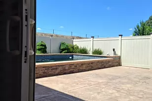 7157 Lighthouse Dr, Stockton, CA 95219 - Photo 21