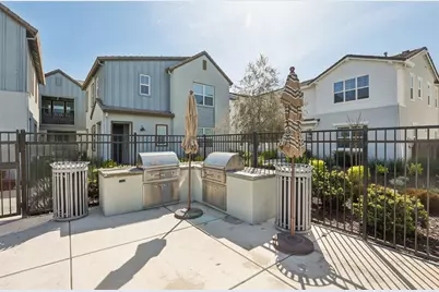 2413 Seaside Road, Lathrop, CA 95330 - Photo 35