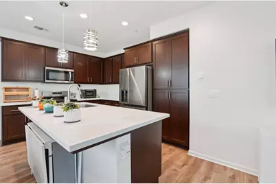 2413 Seaside Road, Lathrop, CA 95330 - Photo 9