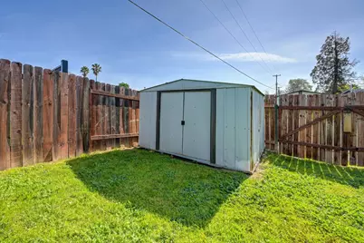 8300 Butternut Drive, Citrus Heights, CA 95621 - Photo 29