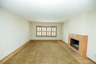 1305 Oakwood Dr, Modesto, CA 95350 - Photo 9