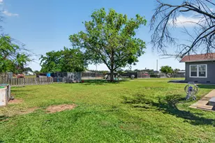 12301 E Jahant Rd, Acampo, CA 95220 - Photo 43
