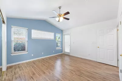 8600 Heritage Hill Drive, Elk Grove, CA 95624 - Photo 25