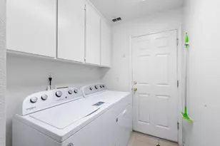 8600 Heritage Hill Dr, Elk Grove, CA 95624 - Photo 29