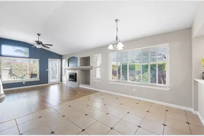 8600 Heritage Hill Drive, Elk Grove, CA 95624 - Photo 7