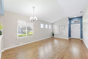 8600 Heritage Hill Dr, Elk Grove, CA 95624 - Photo 5