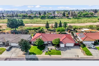 2436 Trevor Court, Madera, CA 93637 - Photo 51