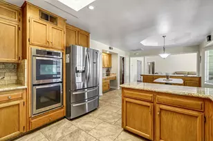 2436 Trevor Ct, Madera, CA 93637 - Photo 19