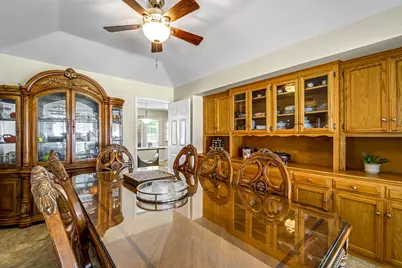 2436 Trevor Court, Madera, CA 93637 - Photo 21