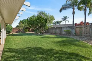 8724 Oconnell Ct, Elk Grove, CA 95624 - Photo 47
