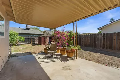 2433 Kildare Lane, Modesto, CA 95354 - Photo 31
