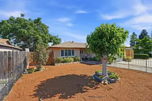 2433 Kildare Ln, Modesto, CA 95354 - Photo 3