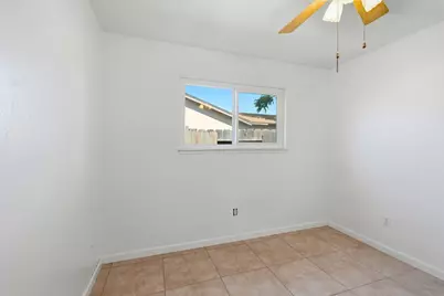 2433 Kildare Lane, Modesto, CA 95354 - Photo 17