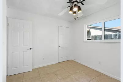 2433 Kildare Lane, Modesto, CA 95354 - Photo 21