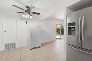 2433 Kildare Ln, Modesto, CA 95354 - Photo 13